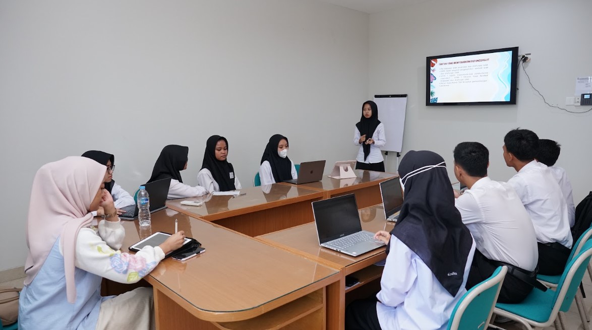 Ruang Small Group Discussion Pendidikan Profesi Dokter Gigi